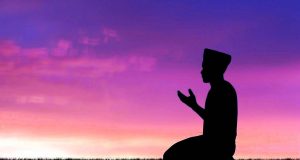 Khutbah Jumat Pergantian Tahun: Mengevaluasi Syukur Kita